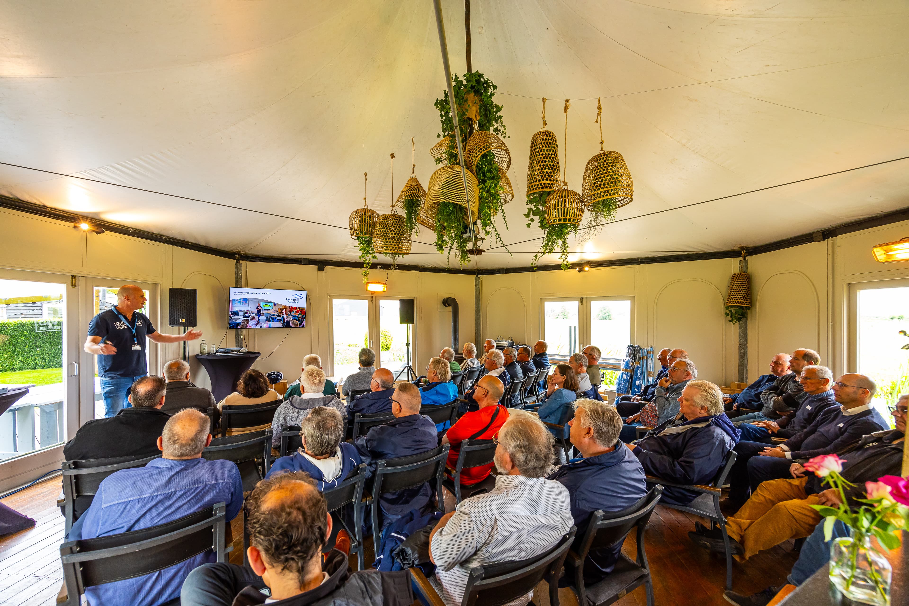Eerste Landelijke Verenigingsdag groot succes (video)
