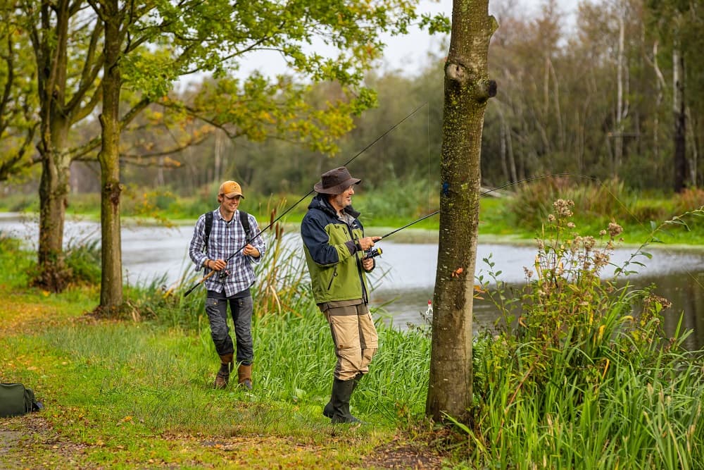 Snoek en baars uit het Kanaal van Deurne in VIS TV (video)