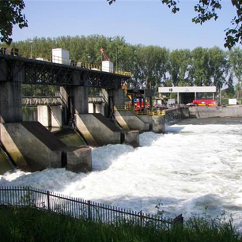 Waterkracht: rode stroom