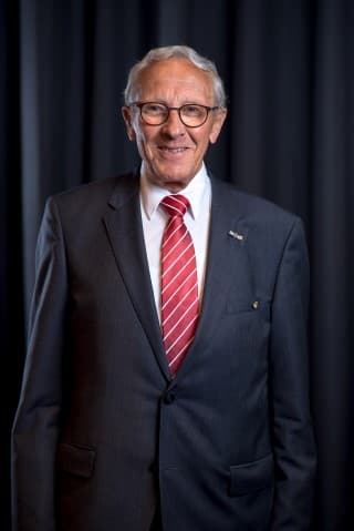 In memoriam: Nol Sweep