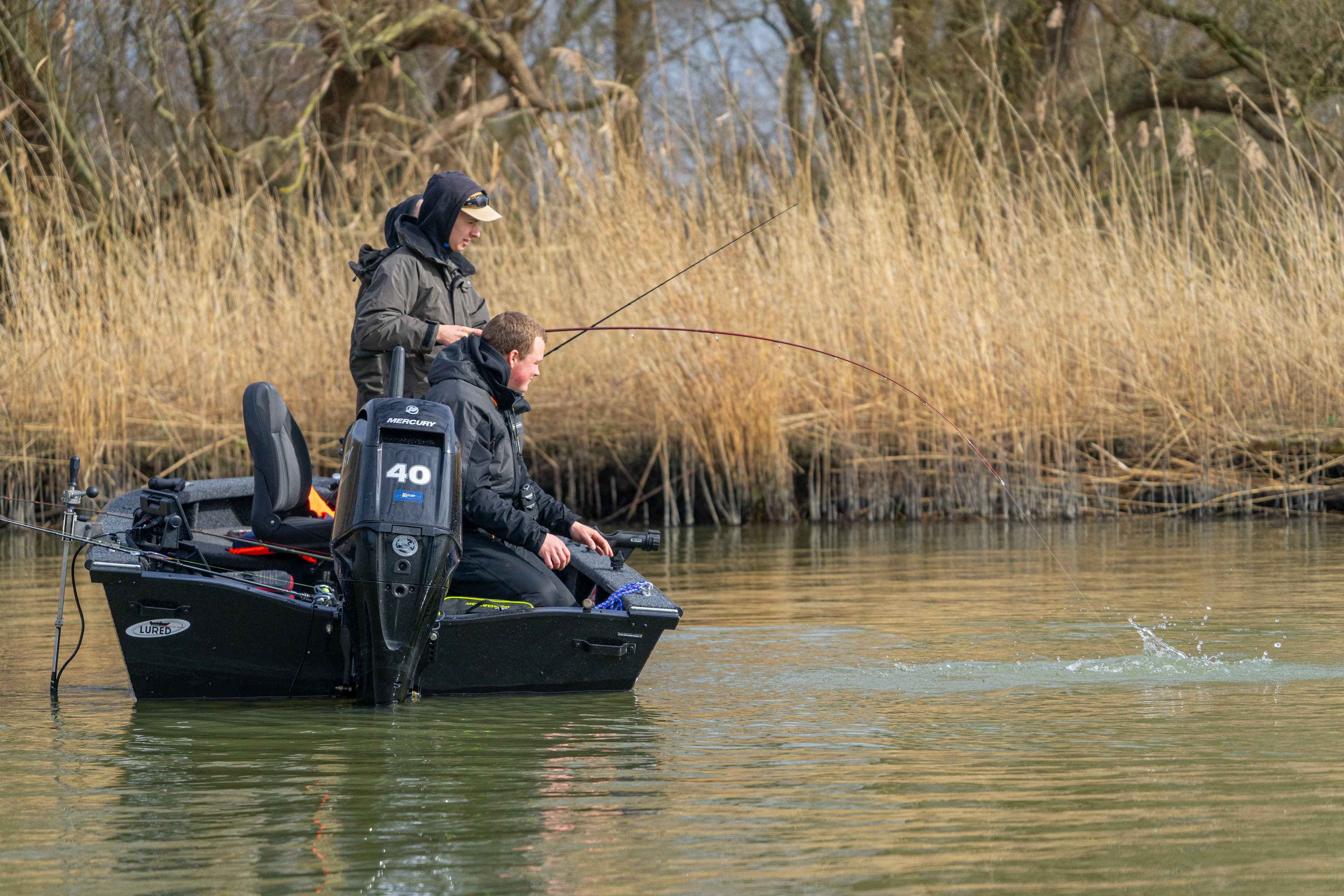 Bijzondere visdag voor kankerpatiënten en hun dierbaren in de Biesbosch