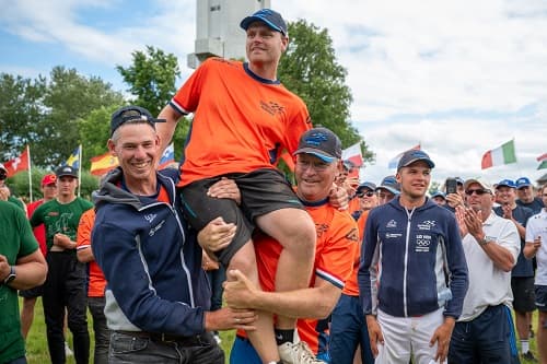 Ramon Ansing pakt goud op EK Dobber, Frankrijk Europees kampioen