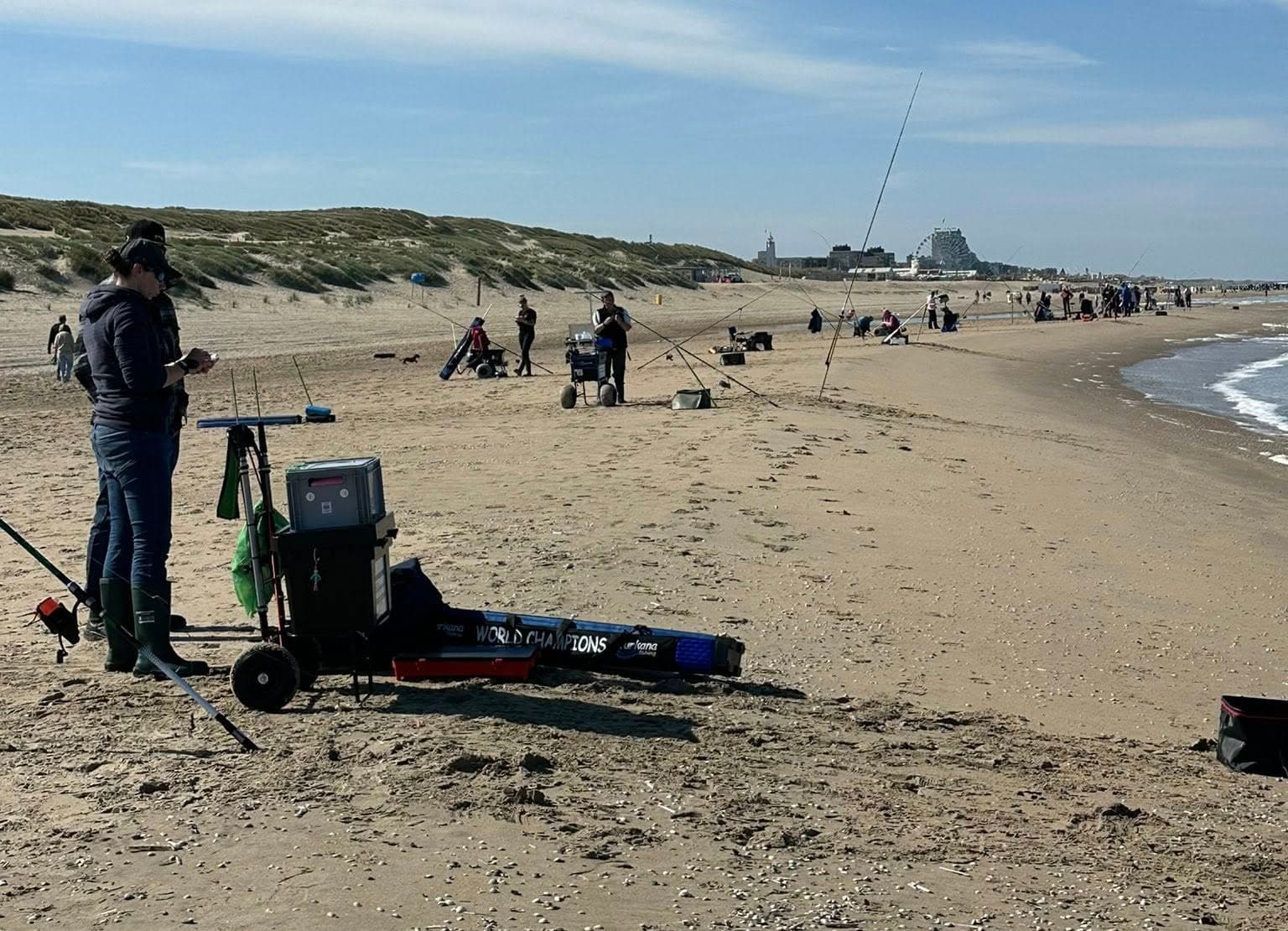 INK Kustvissen Dames en Junioren gestart