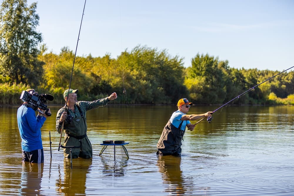 Op witvis in de polder en het Gooimeer in VIS TV (video)