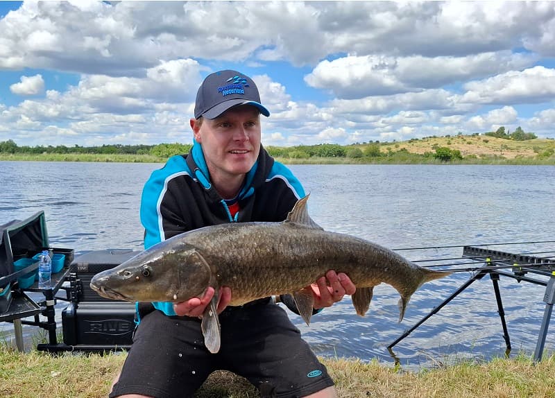 Ramon Ansing pakt brons bij WK Feedervissen, Nederland elfde